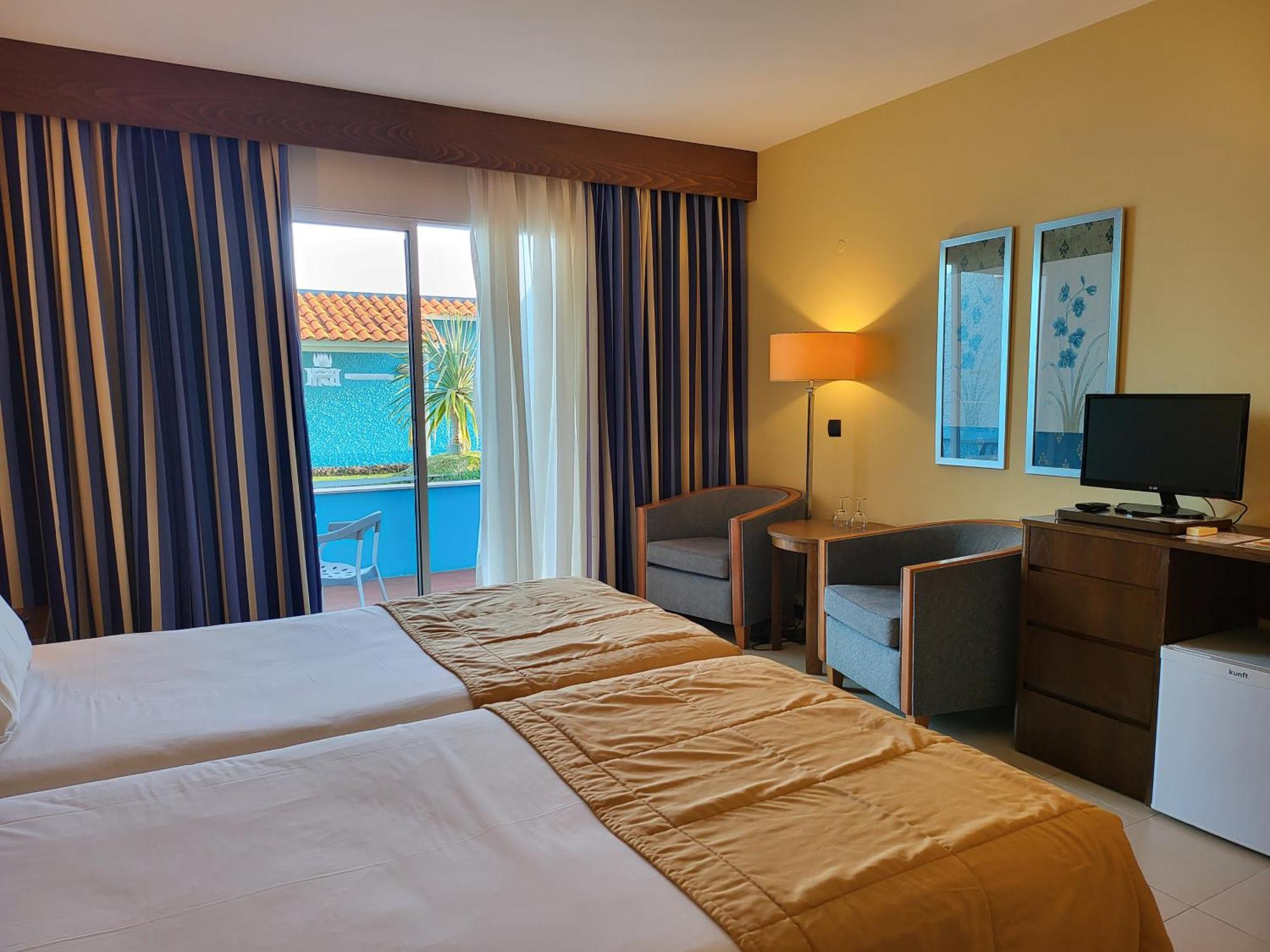 Hotel Roca Mar Caniço Eksteriør billede